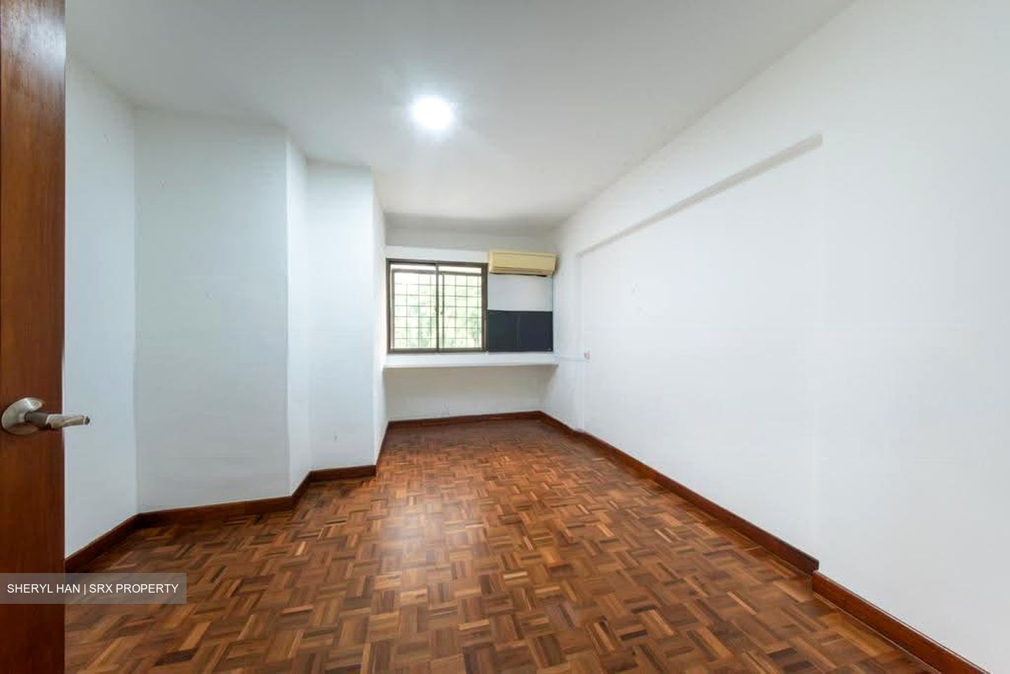 Pine Grove (D21), Condominium #637779461